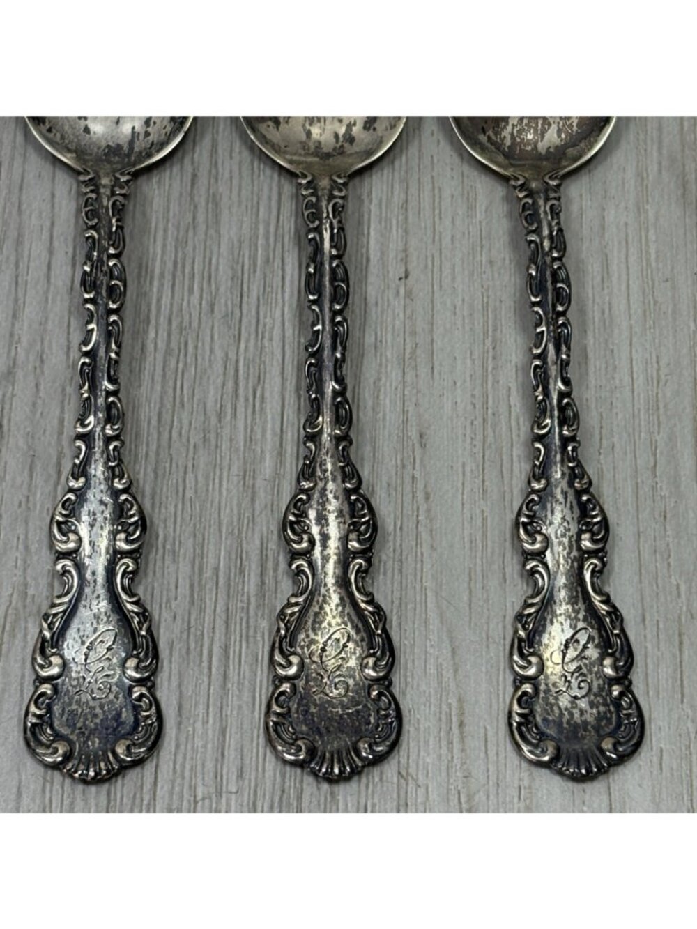 5 - ANTIQUE PAT 1891 STERLING SILVER H. J. HOWE SPOON 5 1/4" Monogrammed - Picture 6 of 13